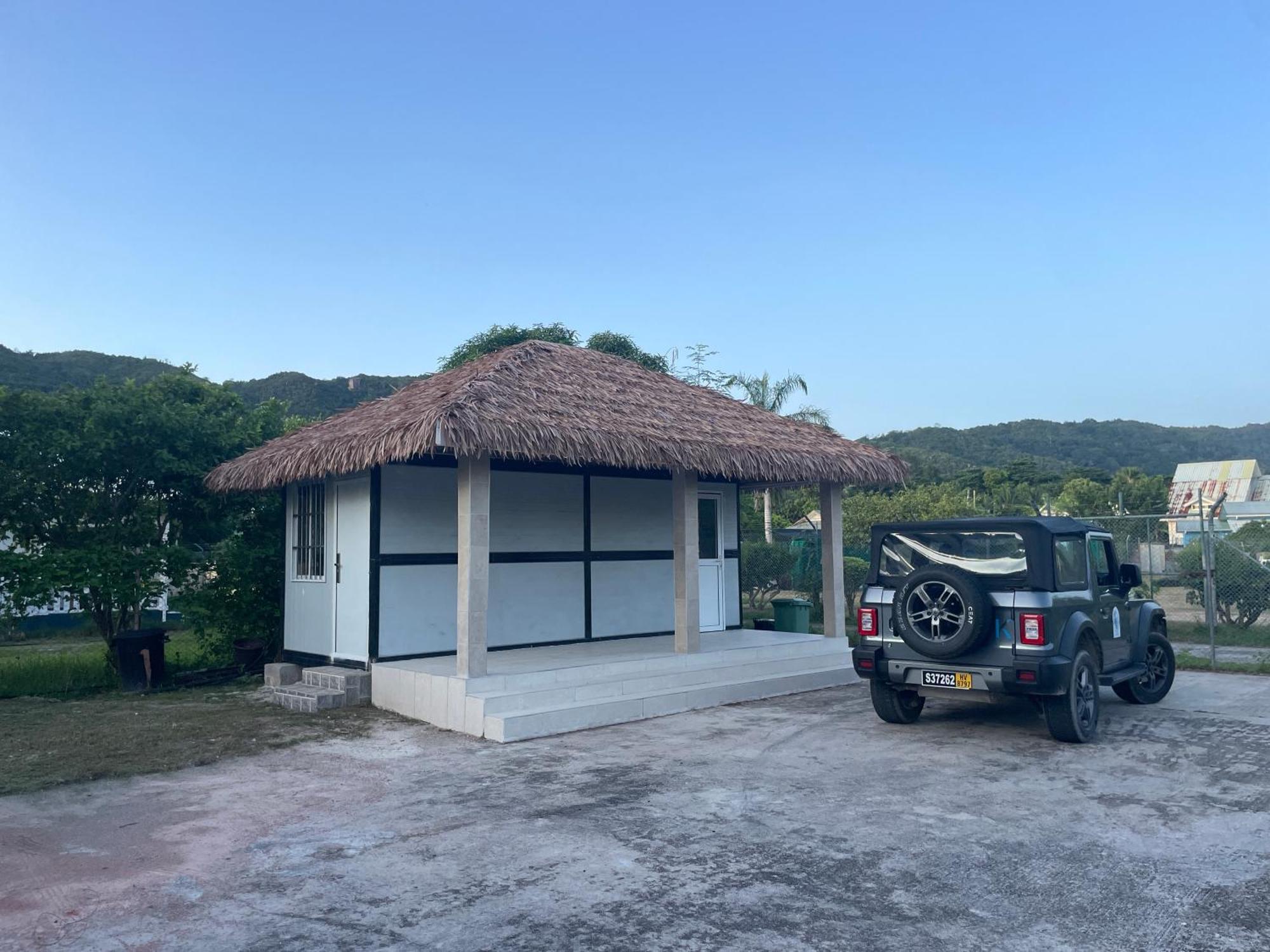 Tropic Villa Annex Grand Anse  Exterior photo