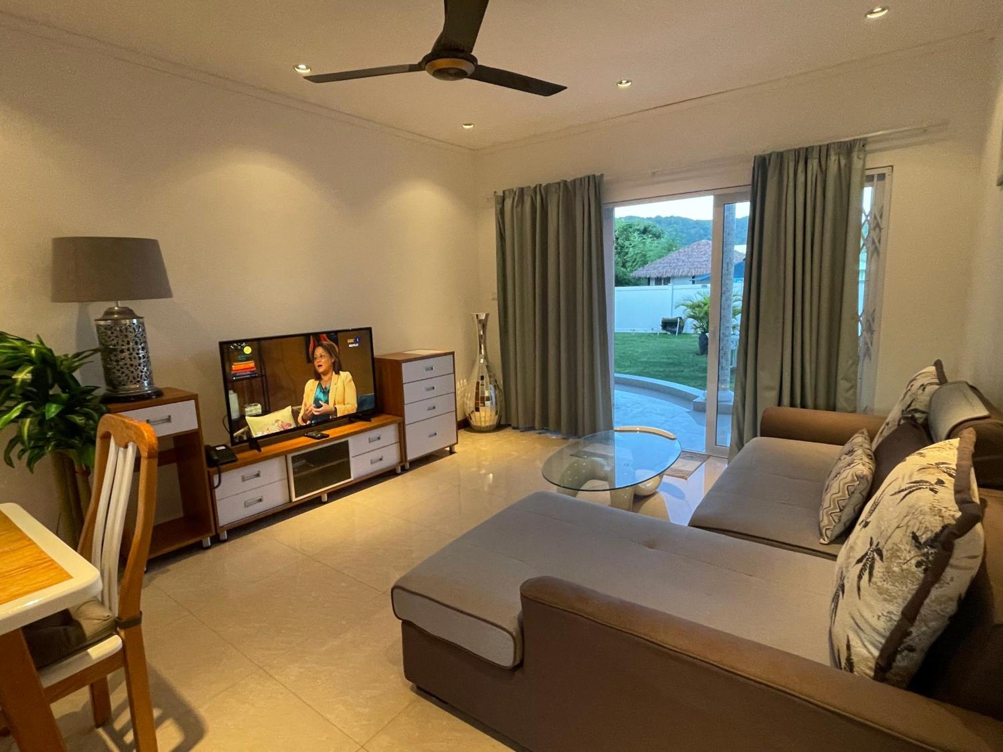 Tropic Villa Annex Grand Anse  Exterior photo